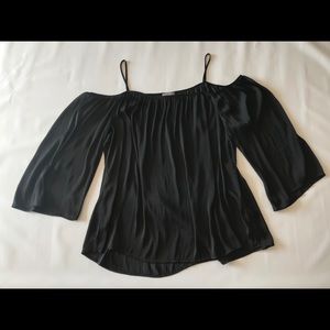 Vince Camuto Off The Shoulder Top